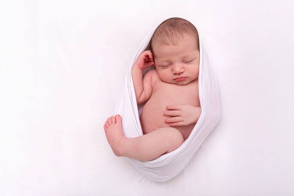 newborn photographer essex