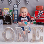 Looking for a first birthday photo shoot without the mess? Here’s how it’s done