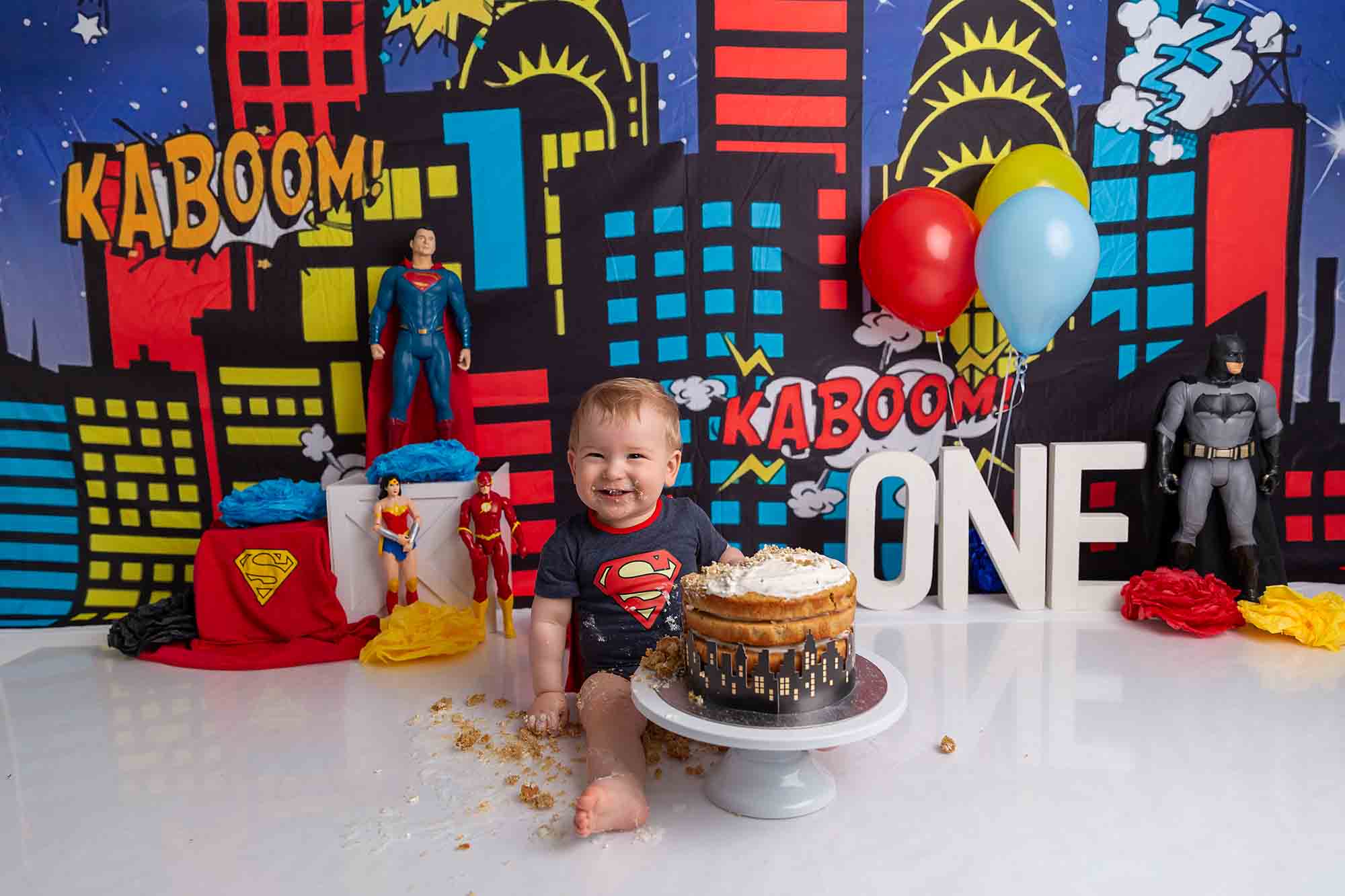 Superhero cake smash