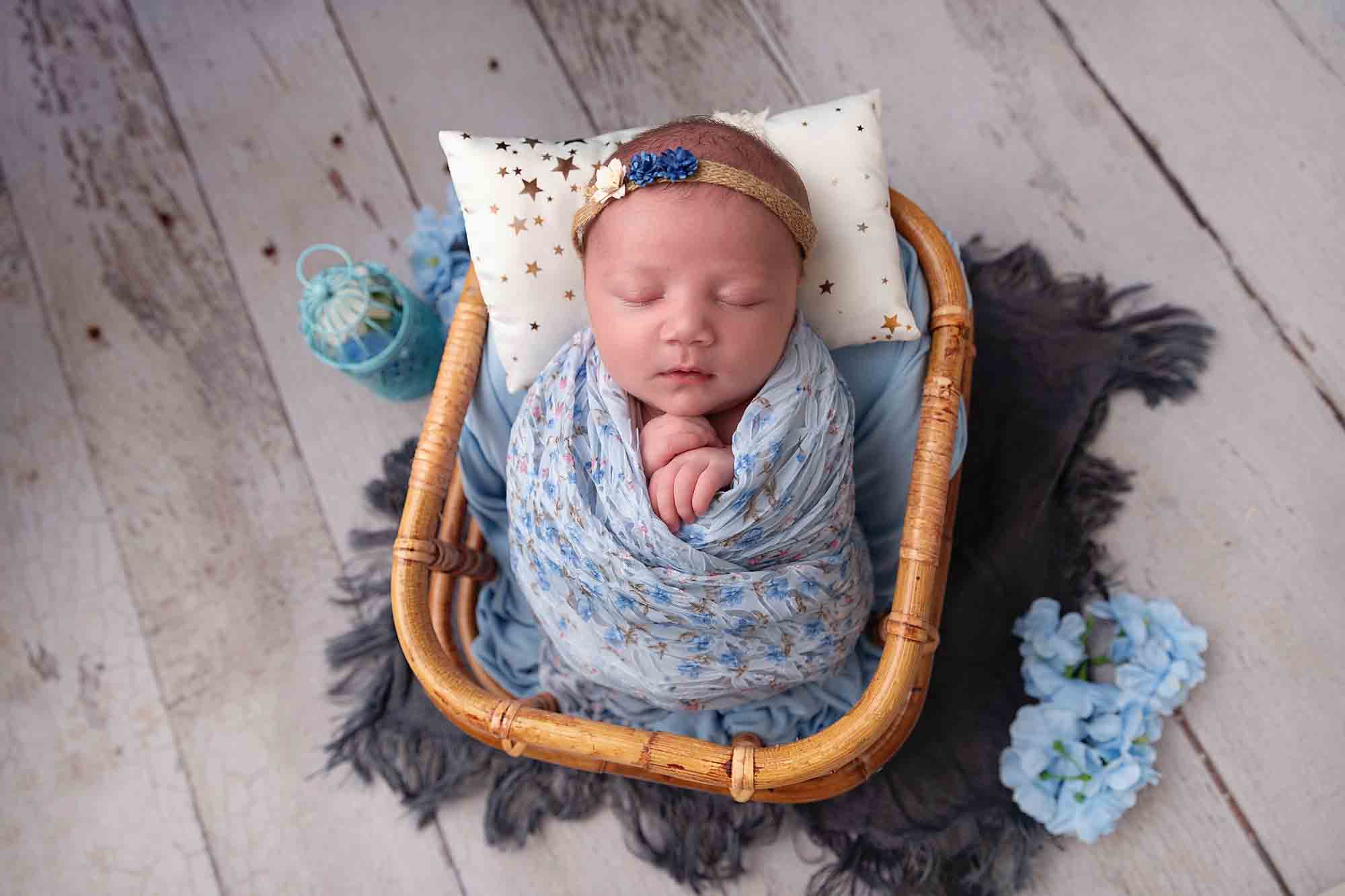 newborn girl photoshoot